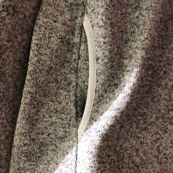 NWT! Eddie Bauer Women’s Size Large Long Sleeves - Picture 4 of 5